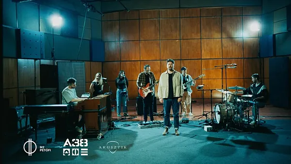 Pénzes Máté és a Zseb Akusztik TV-felvétel // A38 Hajó